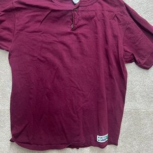 Vintage Burgundy discus athletic T-Shirt‎